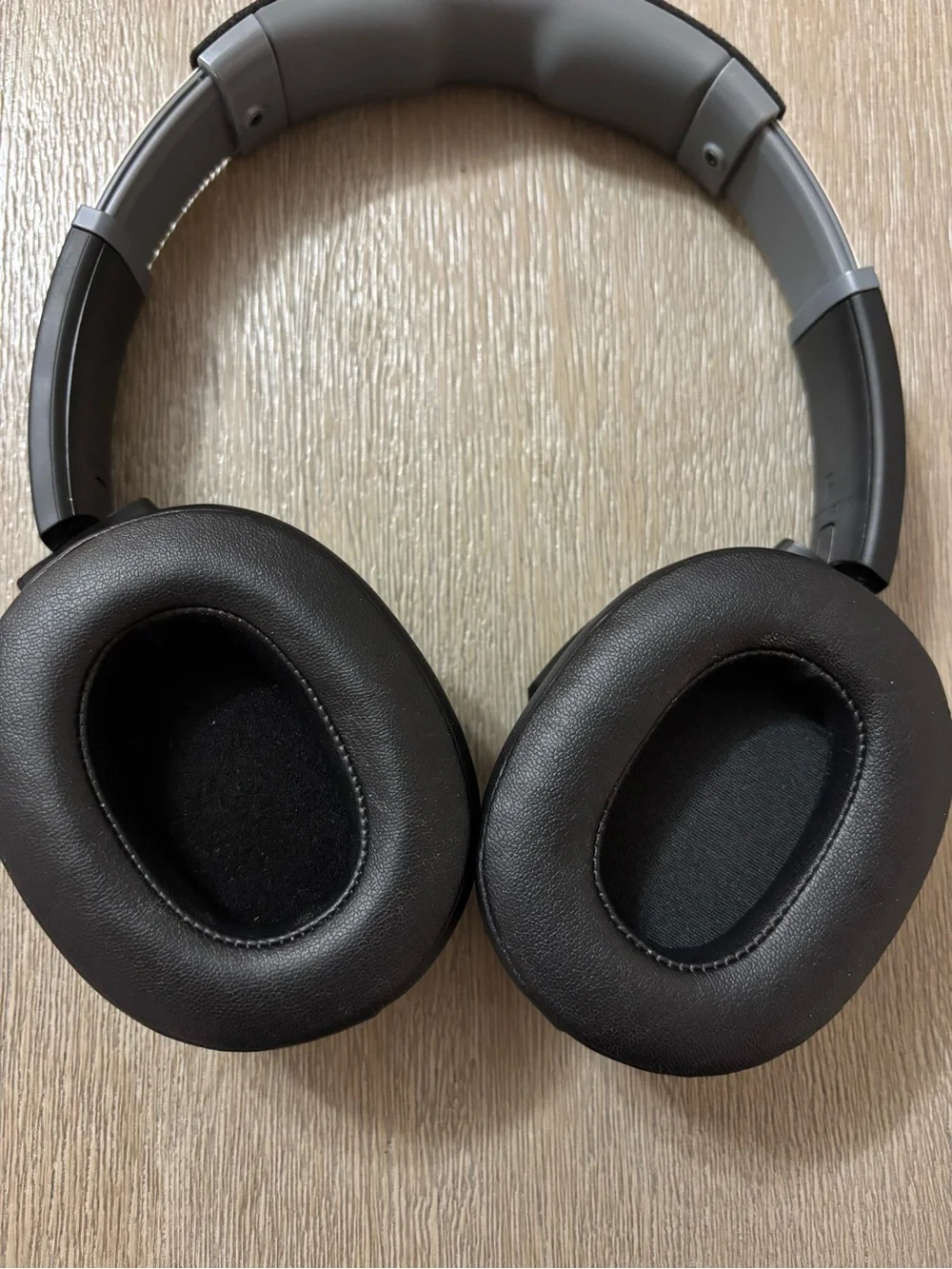 Skullcandy over the ear headphones